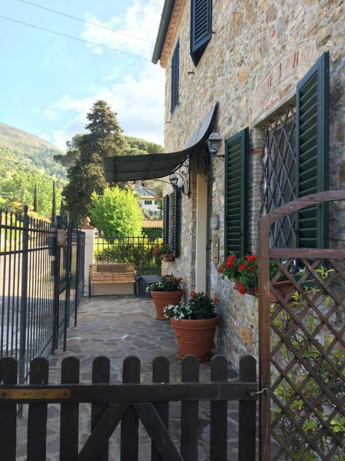 Vila Casa Pietra Del Sole Lucca Exteriér fotografie