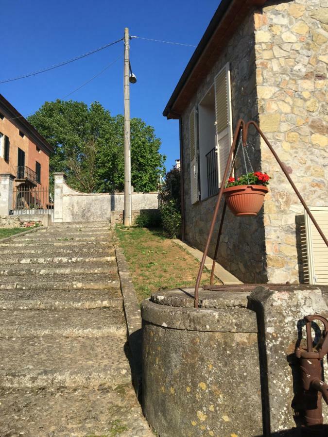 Vila Casa Pietra Del Sole Lucca Exteriér fotografie